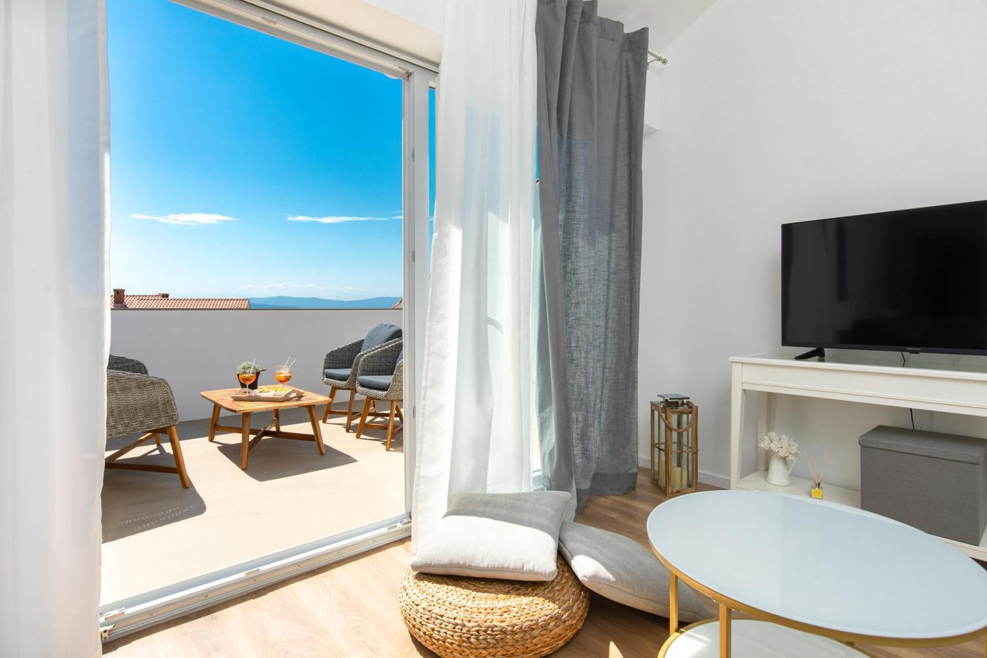 Bellmar Apartments Njivice Eksteriør billede