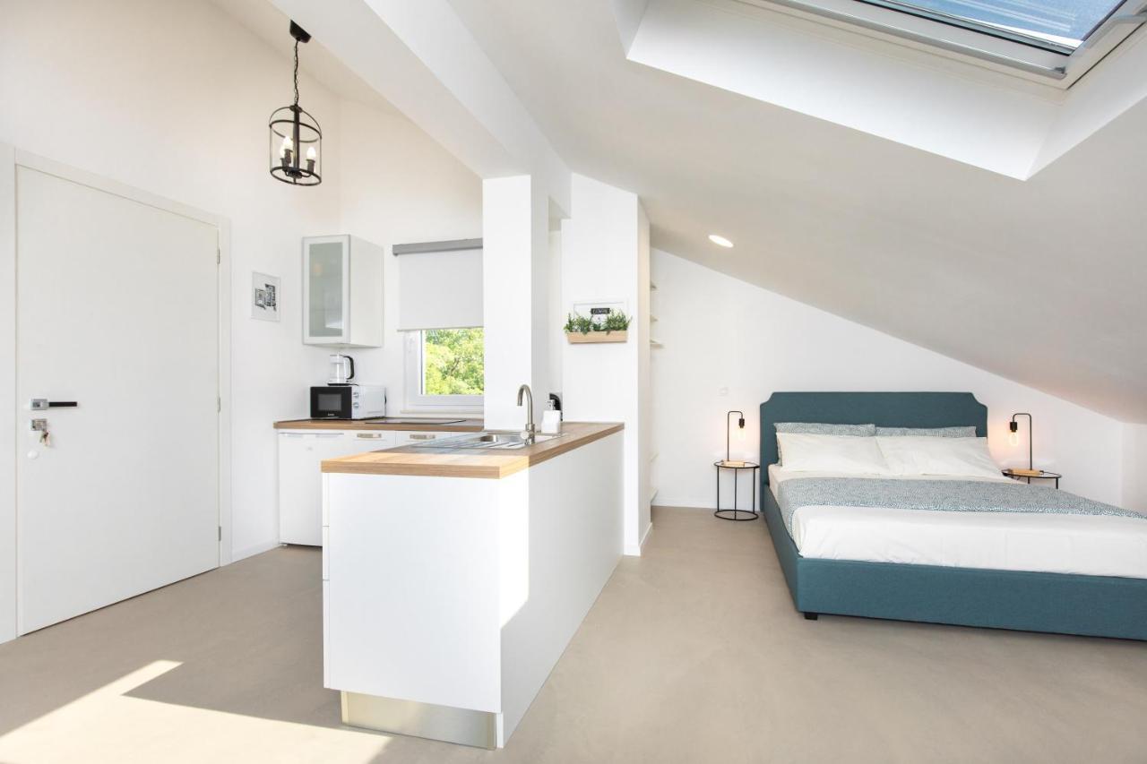 Bellmar Apartments Njivice Eksteriør billede